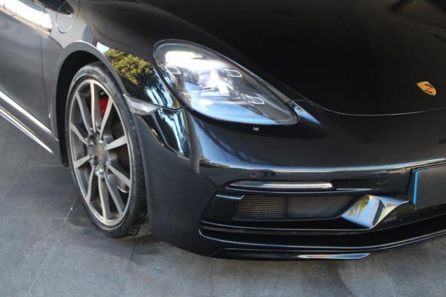 Porsche 718 Boxster image 8