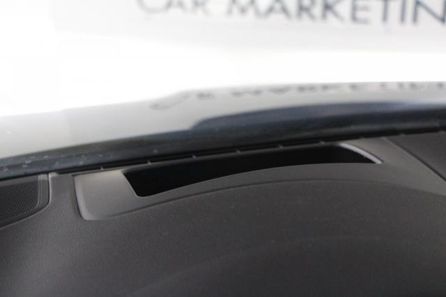 Porsche Cayenne Coupé image 1