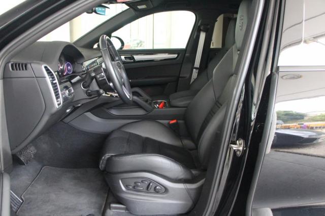 Porsche Cayenne Coupé image 8