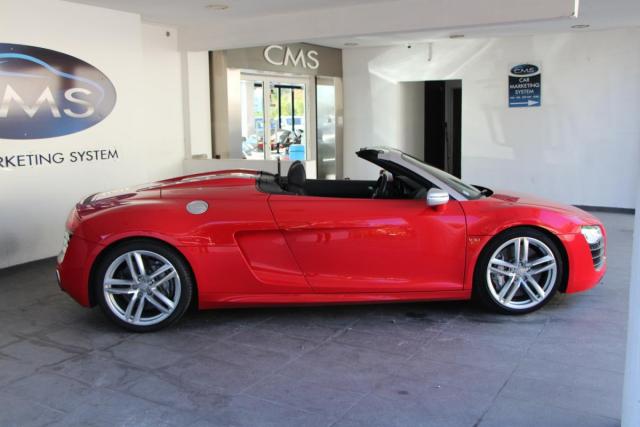 Audi R8 Spyder image 9