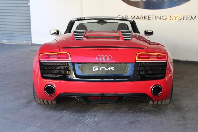 Audi R8 Spyder image 8