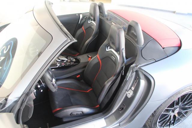 Mercedes Benz Amg Gt image 8