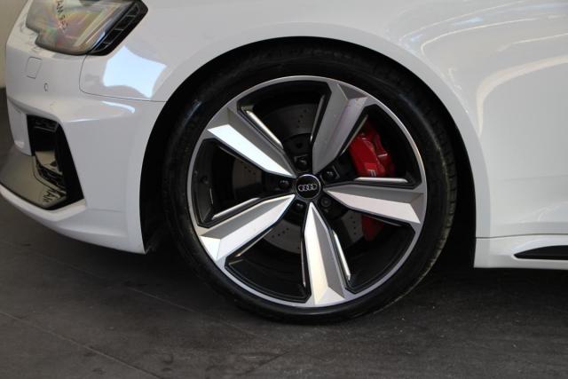 Audi Rs4 Avant image 3