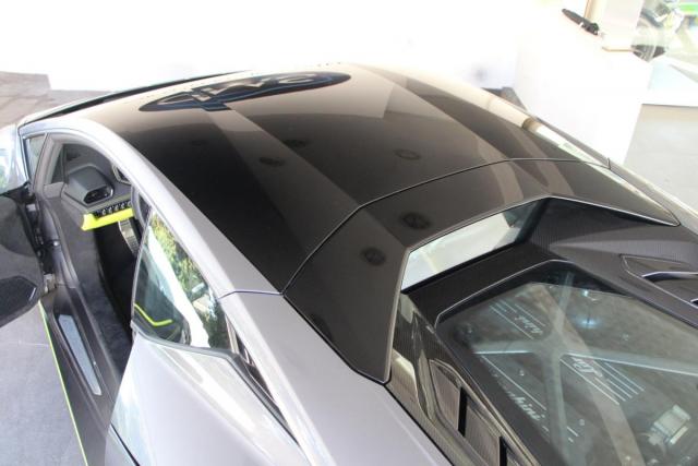 Lamborghini Huracán image 5