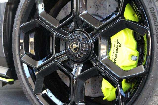 Lamborghini Huracán image 1