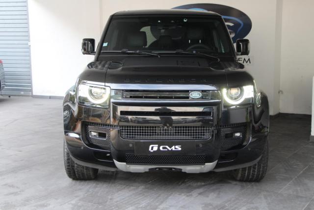 Land Rover Defender image 1