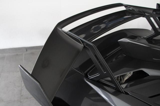 Lamborghini Huracán image 9