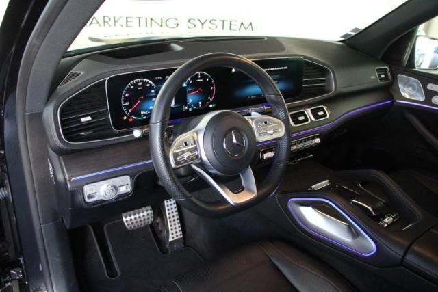 Mercedes Benz Gls image 4