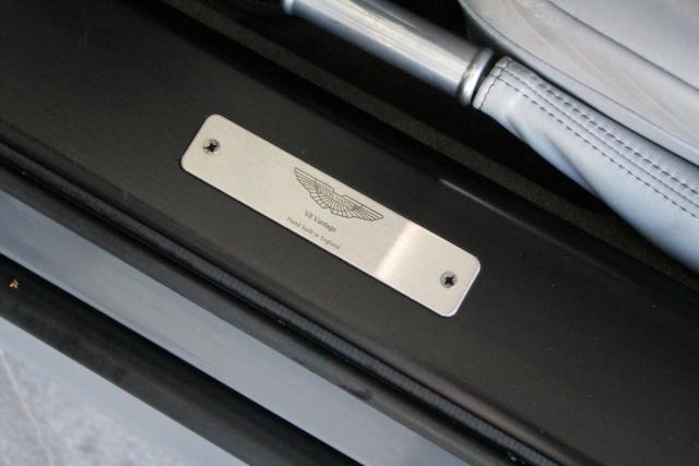 Aston Martin Vantage image 3