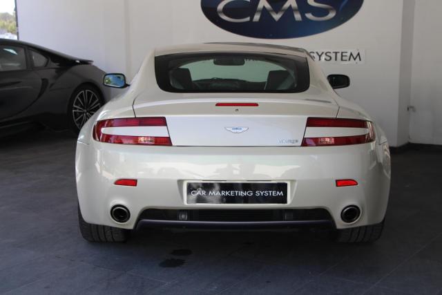 Aston Martin Vantage image 1