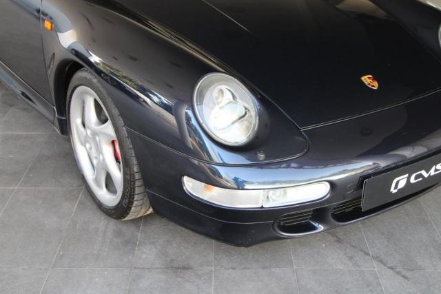 Porsche 911 image 5