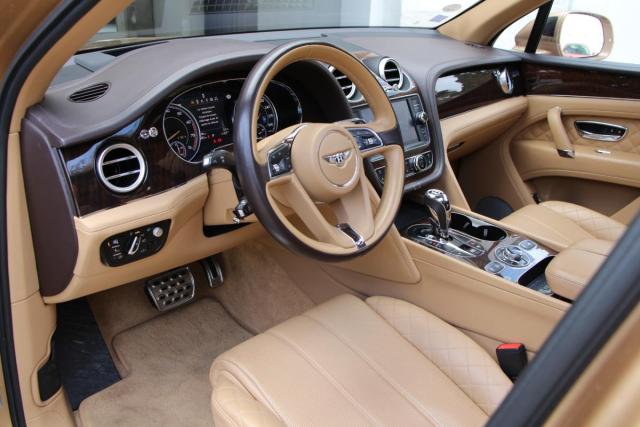 Bentley Bentayga image 1