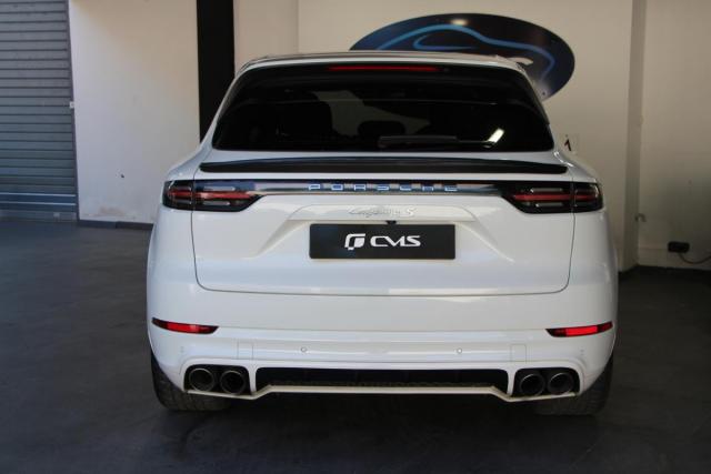 Porsche Cayenne image 9