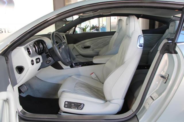 Bentley Continental Gt image 5