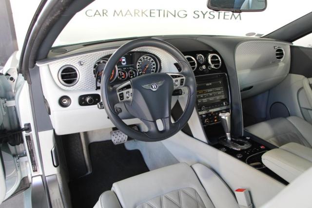 Bentley Continental Gt image 3