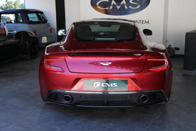 Aston Martin Vanquish image 8