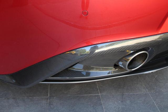 Aston Martin Vanquish image 2