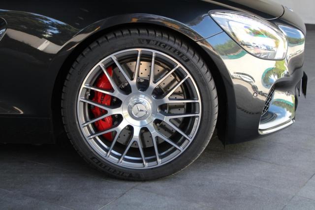 Mercedes Benz Amg Gt image 9