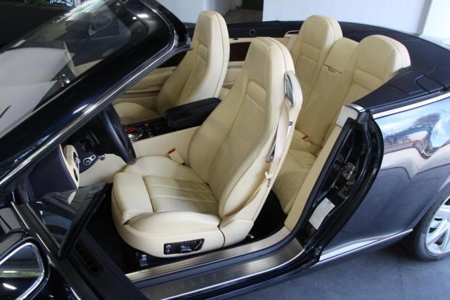 Bentley Continental Gtc image 8