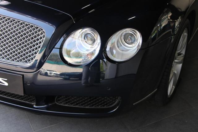 Bentley Continental Gtc image 1