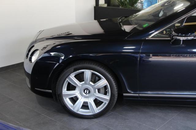 Bentley Continental Gtc image 4