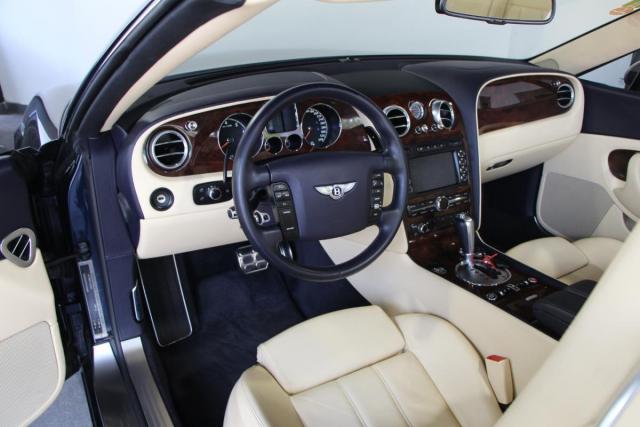 Bentley Continental Gtc image 7