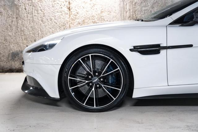 Aston Martin Vanquish image 1