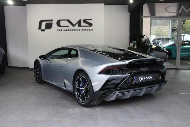 Lamborghini Huracán image 5