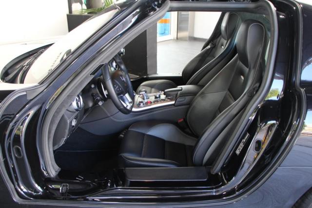 Mercedes Benz Sls Amg image 4