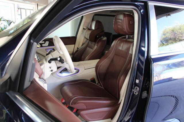 Mercedes Benz Gls image 4