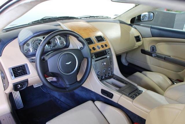 Aston Martin Db9 image 1