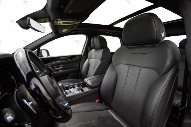 Bentley Bentayga image 6