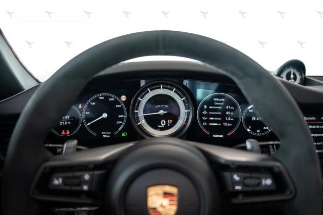 Porsche 911 image 3