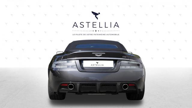 Aston Martin Dbs image 2