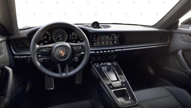 Porsche 911 image 6