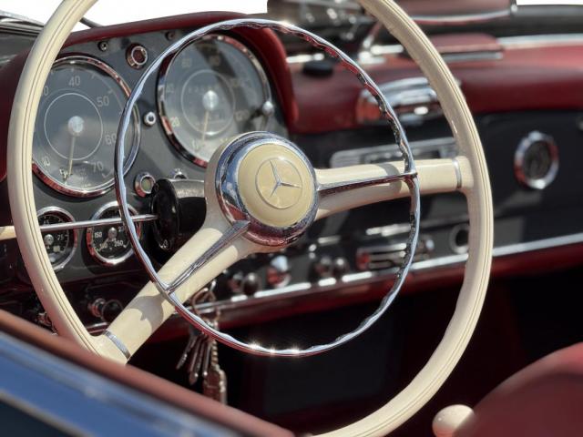 Mercedes Benz 190 image 2