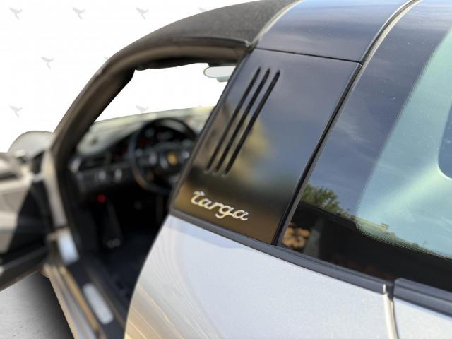 Porsche 911 image 1