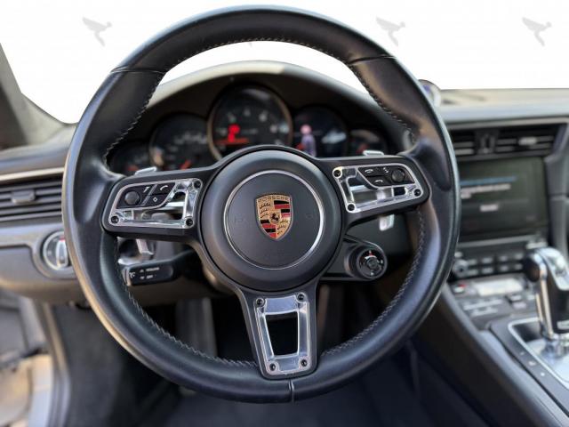 Porsche 911 image 3