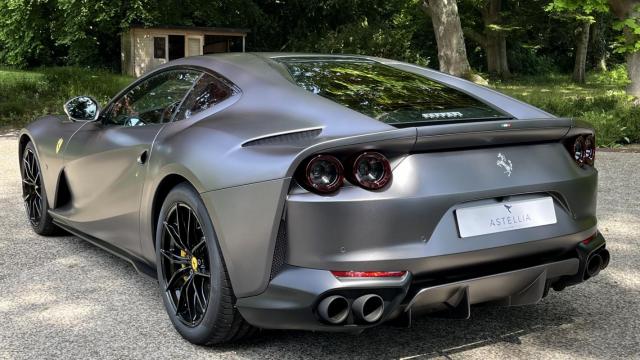 Ferrari 812 image 8