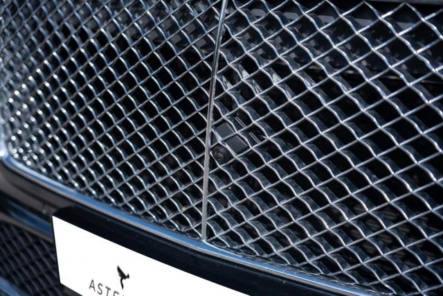 Bentley Bentayga image 1