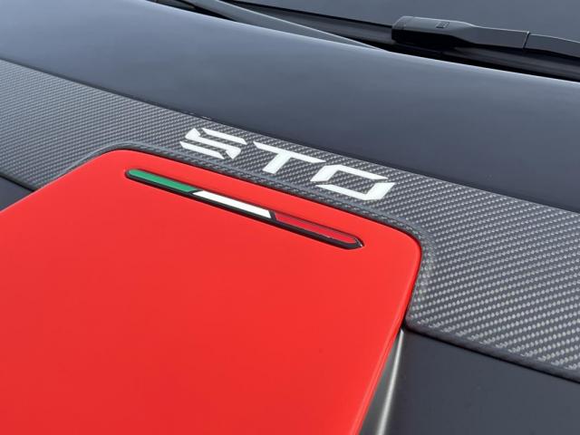 Lamborghini Huracán image 4