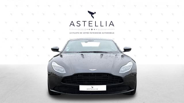 Aston Martin Db11 image 4