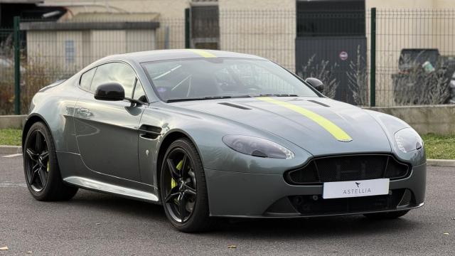 Aston Martin V8 Vantage Amr