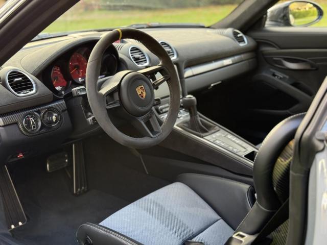 Porsche 718 image 7
