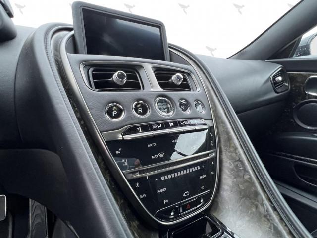 Aston Martin Db11 image 4