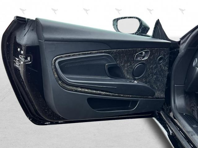 Aston Martin Db11 image 7