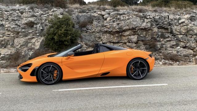 Mclaren 720s image 9