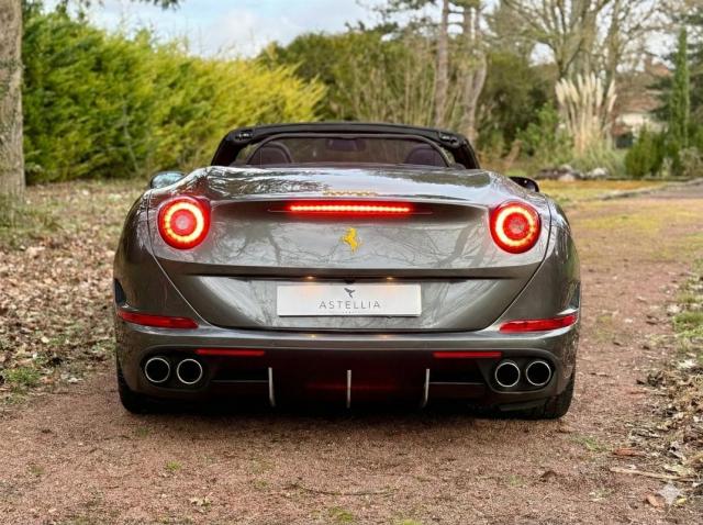 Ferrari California image 7