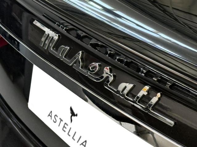 Maserati Granturismo image 6