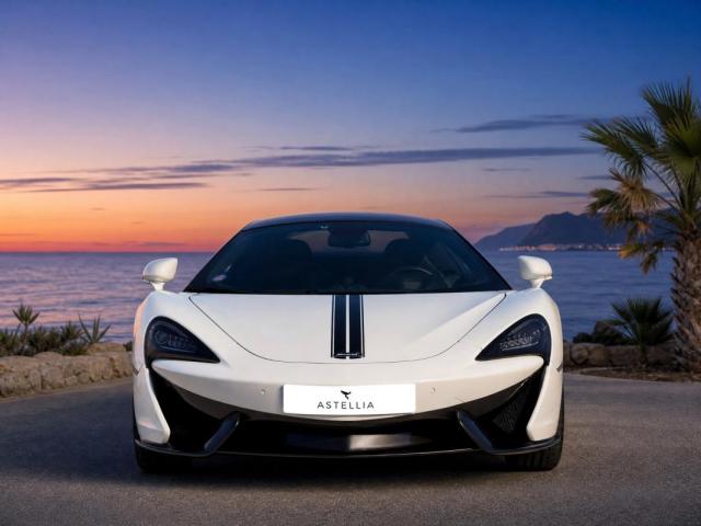 Mclaren 570s image 2